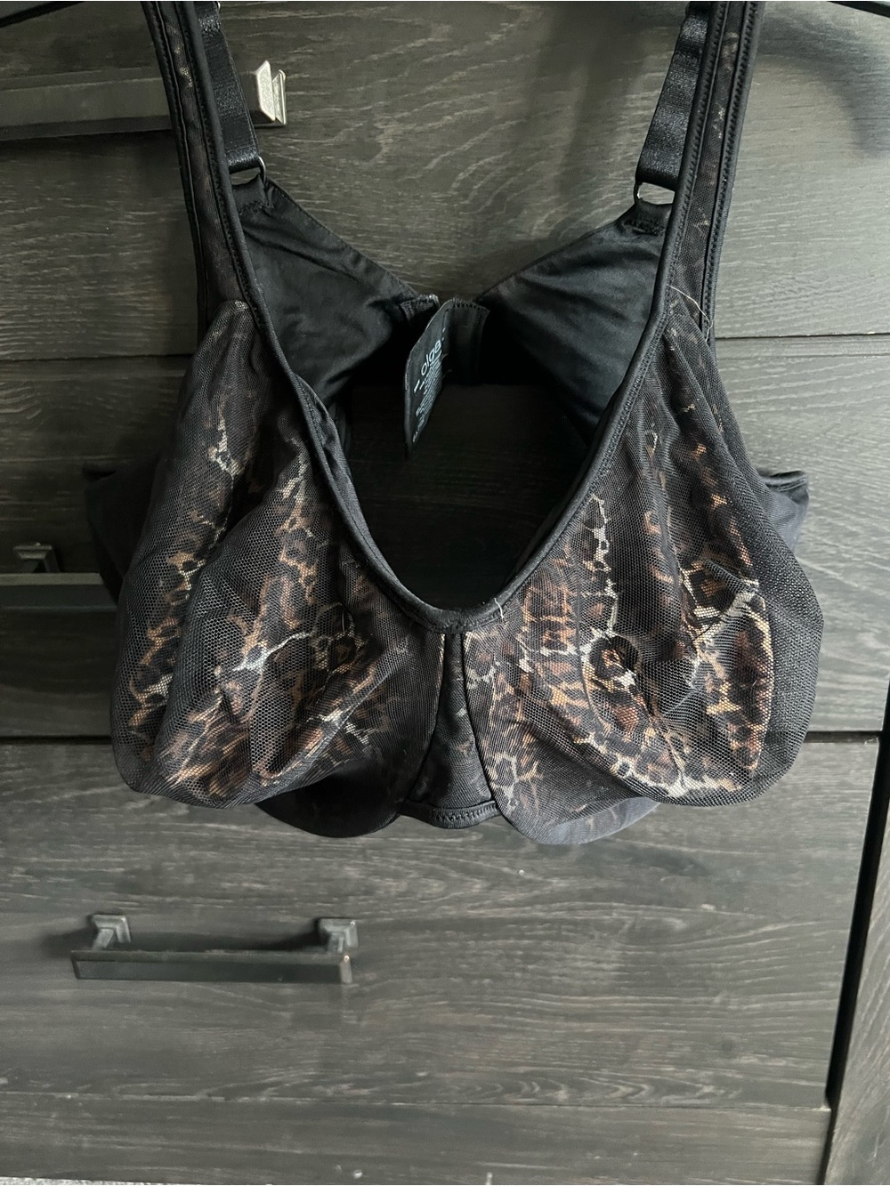 Black Leopard Mesh Accent Women's Shoulder Bra
